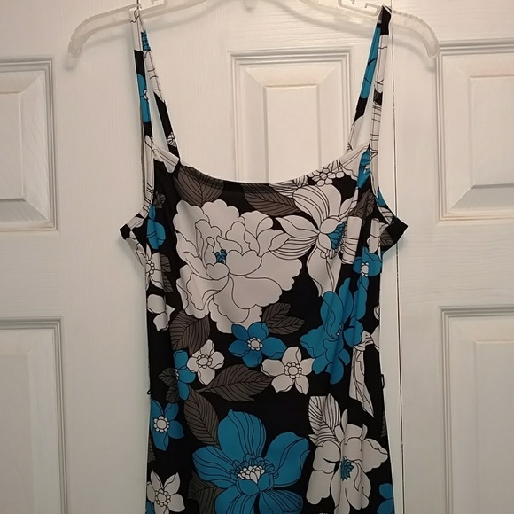 Flower Print Dress - Picture 2 of 3