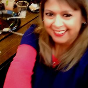 Meet your Posher, Cecilia