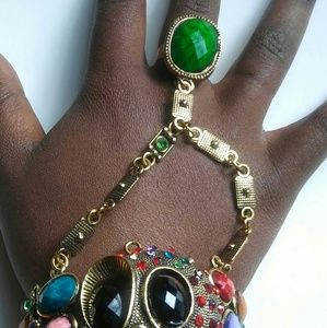 Tropical Skull  Bracelet w/Ring Attachment New