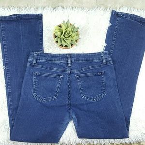 SALE ⤵ TOMMY HILFIGER ~ Bootcut Dark Denim Jeans