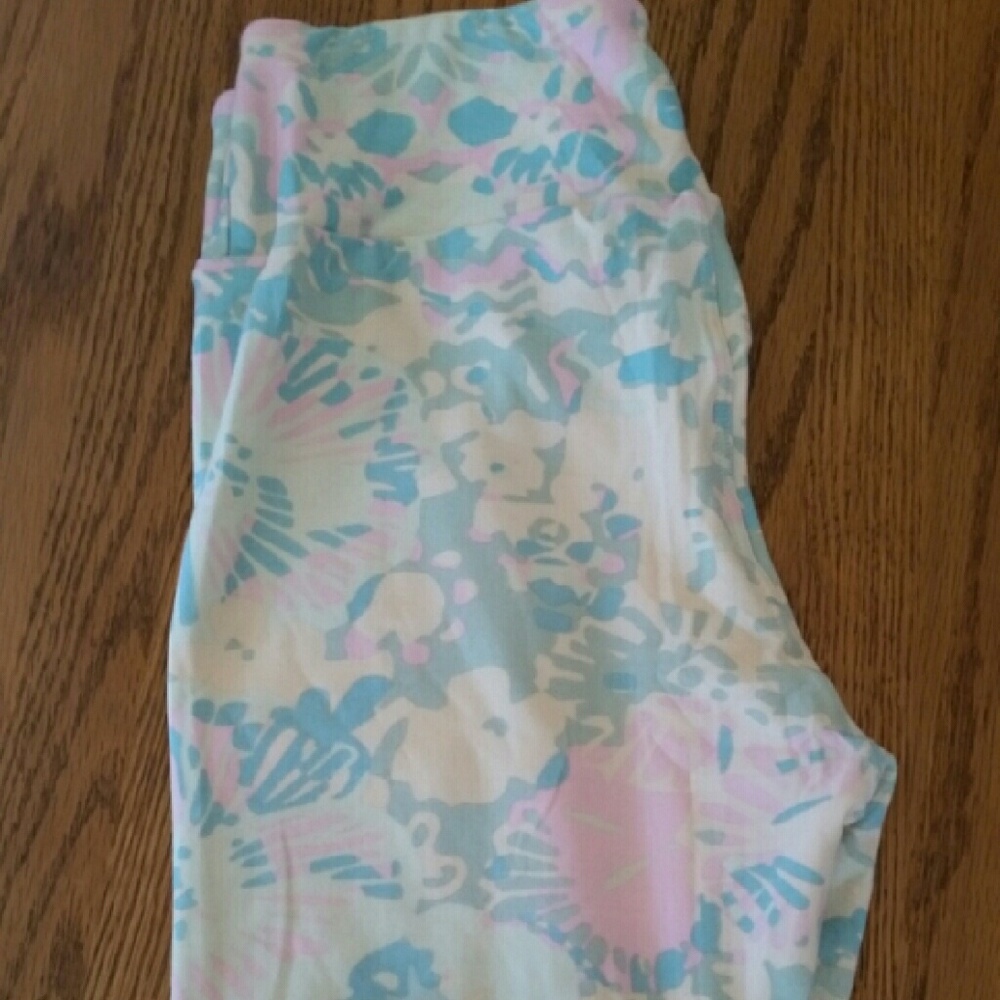 Lularoe OS leggings NWT