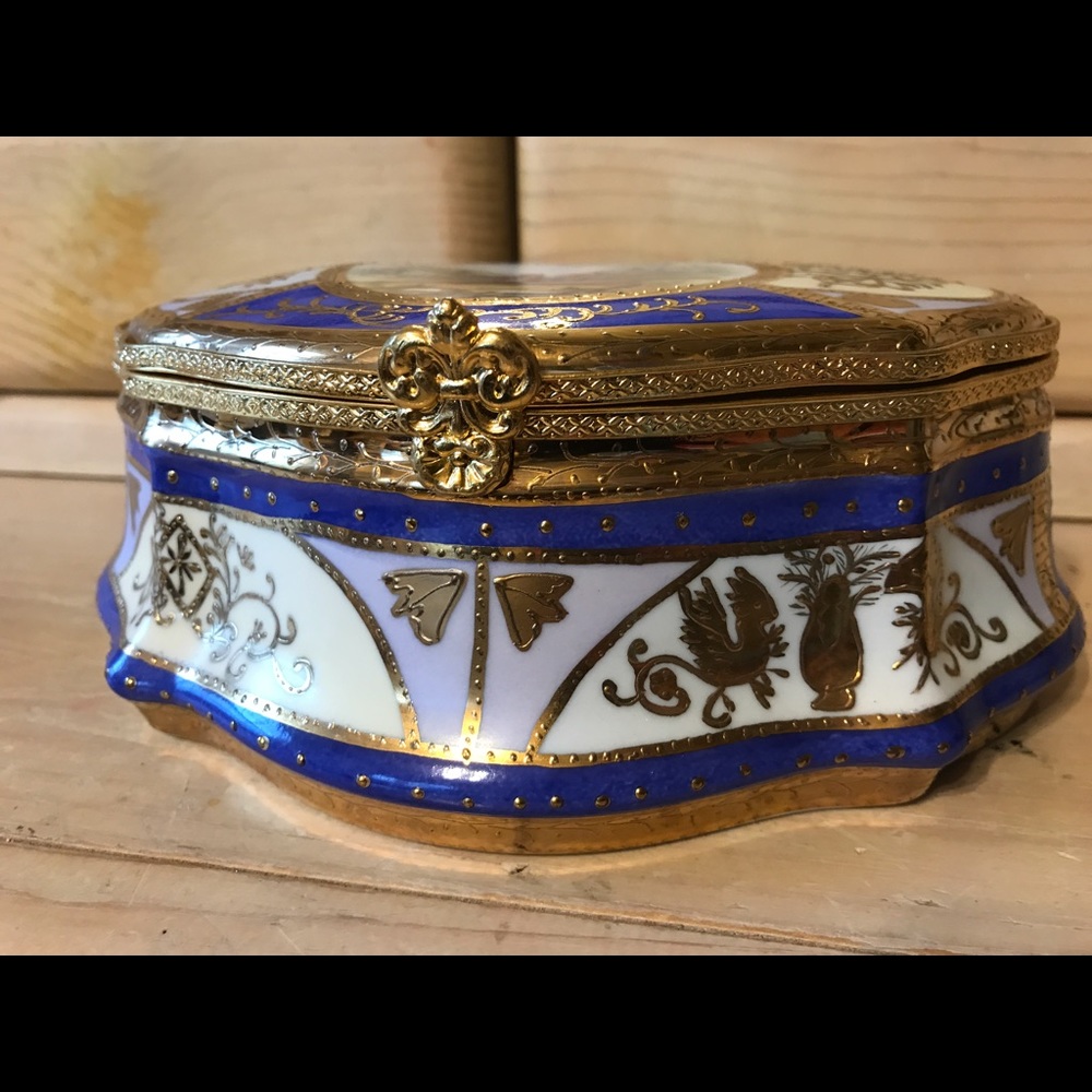 Marie Antoinette Jewelry Box
