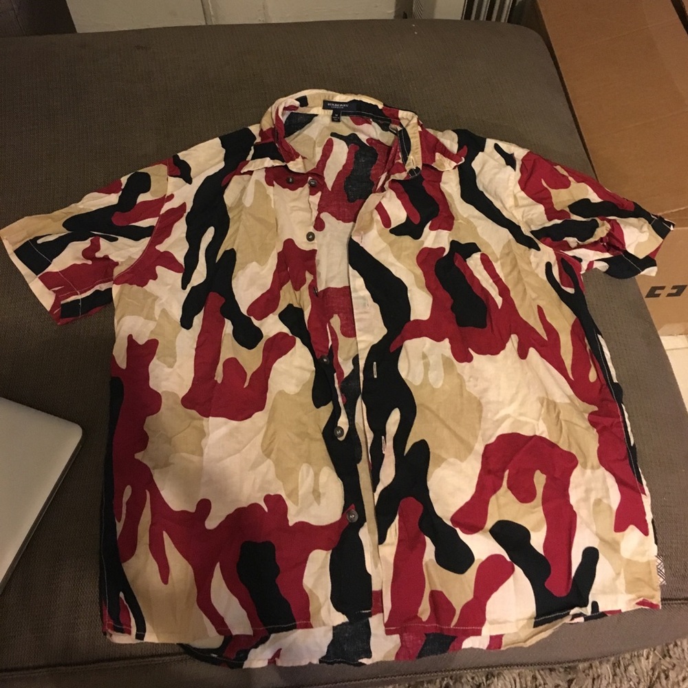 Burberry camo print men's shirt