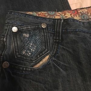 Arrow jeans real alligator on all pockets