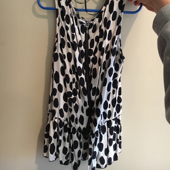 WORN ONCE PEPLUM TANK - Picture 2 of 2