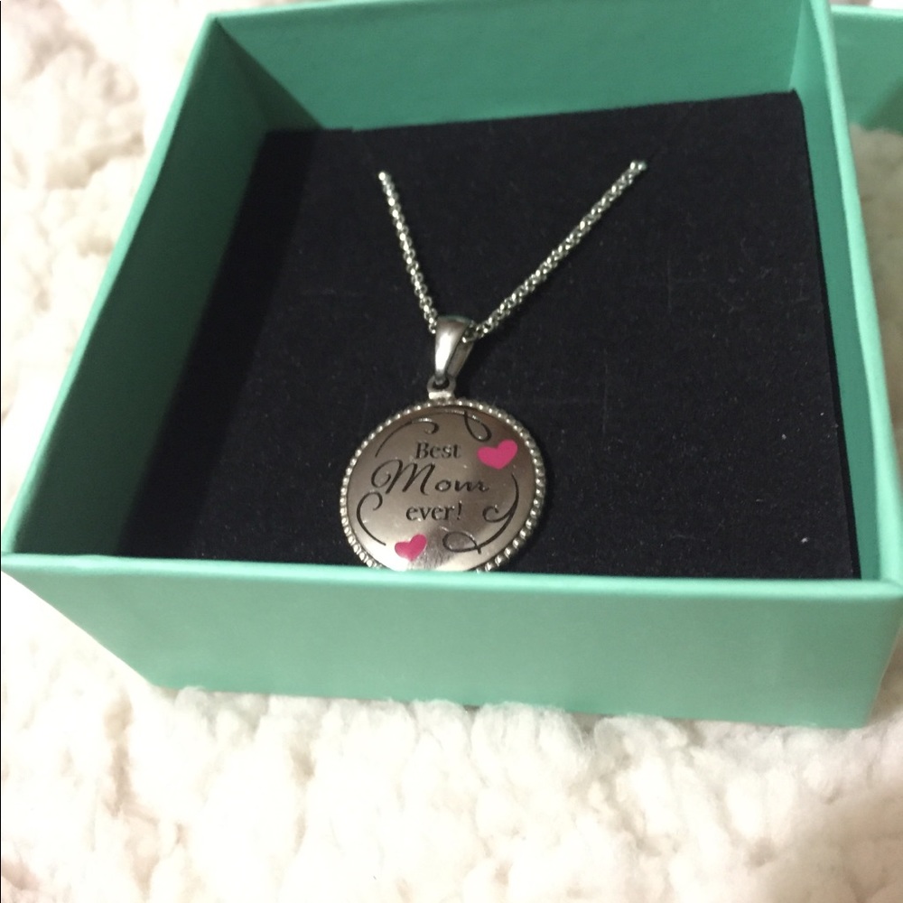 Beautiful Mother's Day necklace