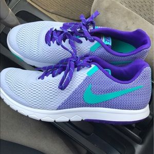 BRAND NEW NIKES