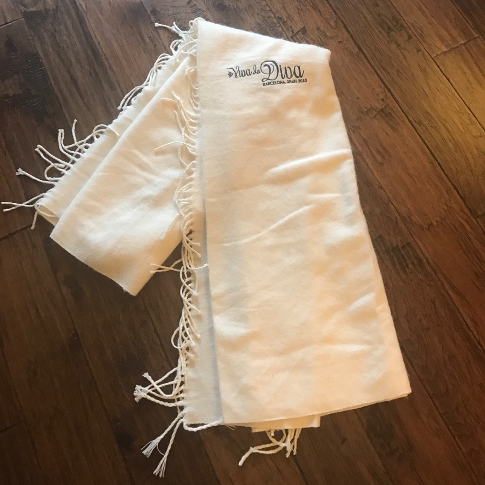 Silpada Incentive Blanket