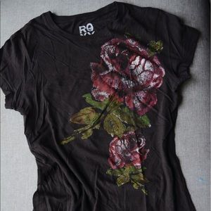 Roxy Tee