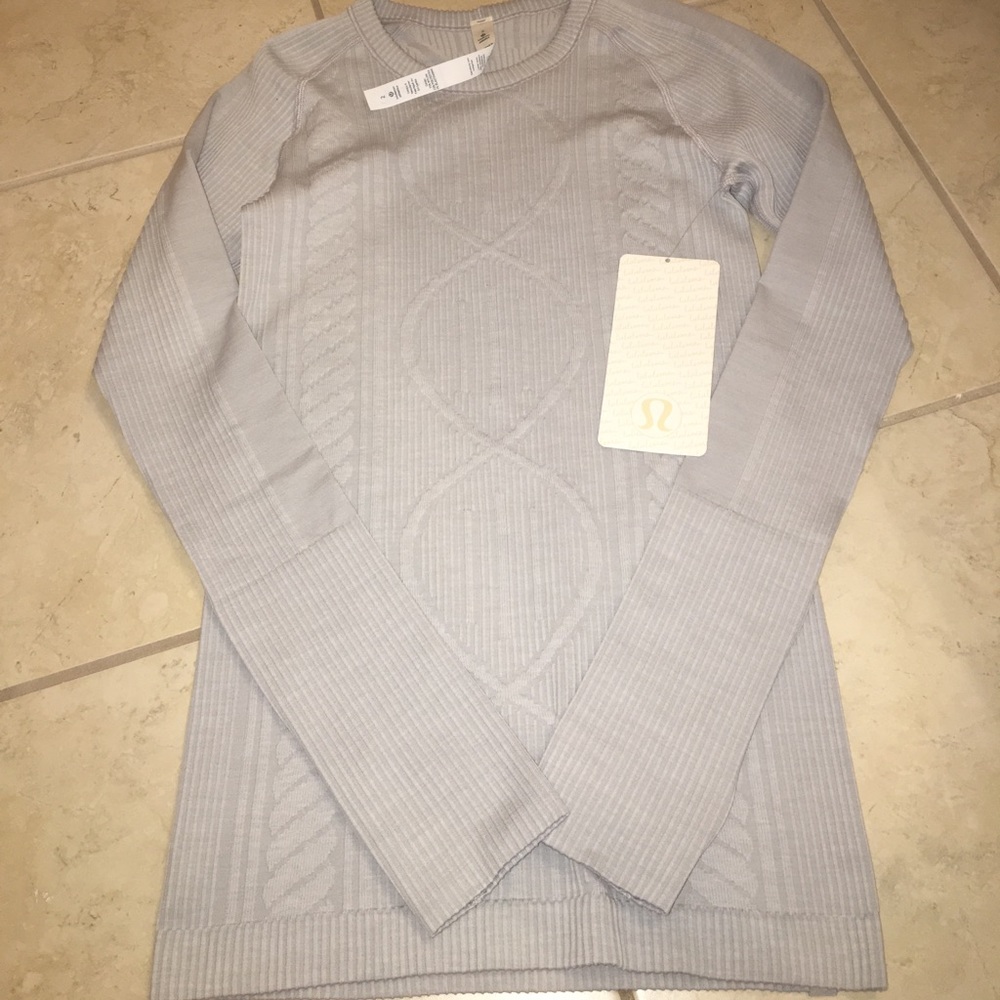 ¡NEW WITH TAGS! Lululemon Pullover