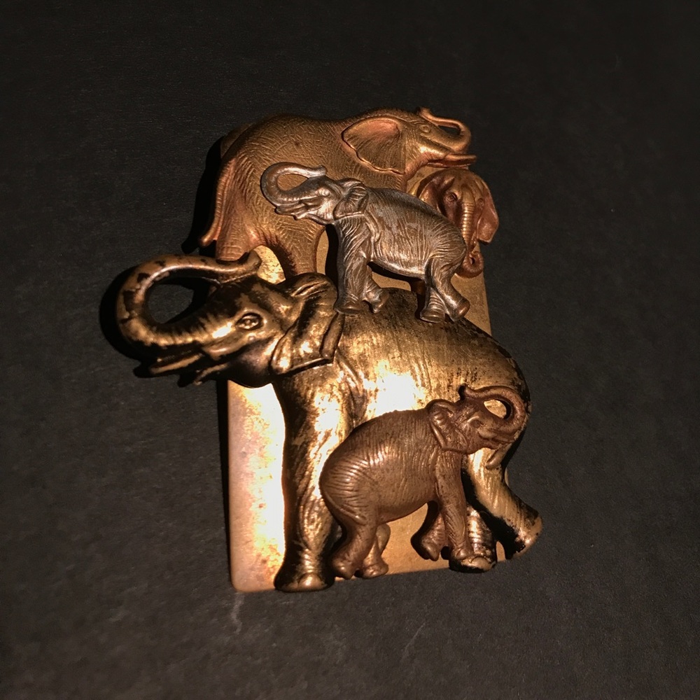Aluminum/metal large elephant pin