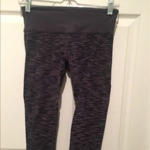 Grey striped leggings