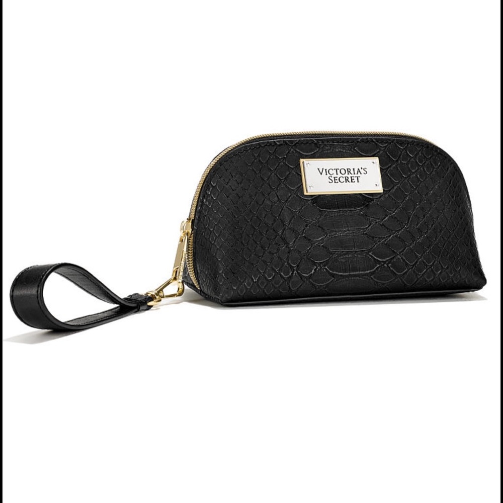 NWT VICTORIA'S SECRET SMALL BEAUTY BAG.