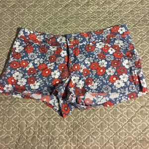 Hollister flower print shorts