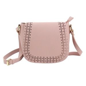Cross body purse. 3 COLORS AVAILABLE