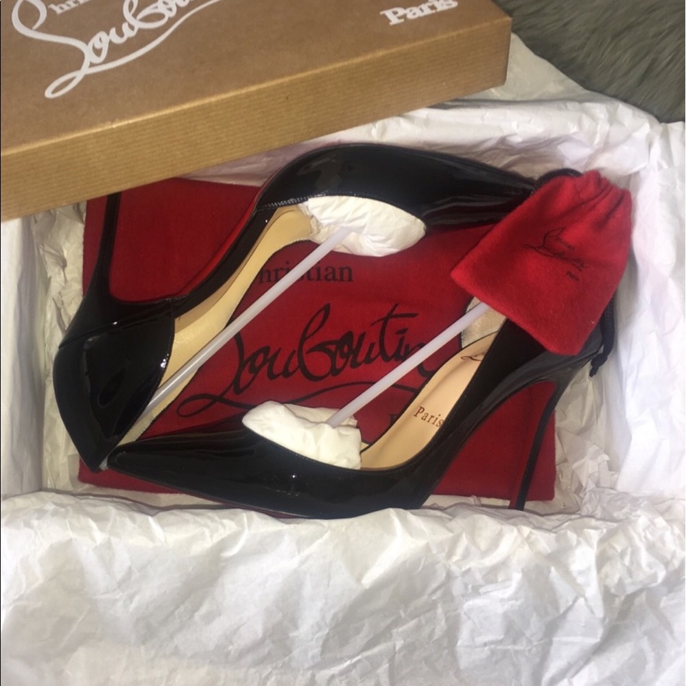 ❌SOLD•6.5 NWB CL HEELS W/EXTRA TAPS•BOX & DUSTBAGS - Picture 4 of 8