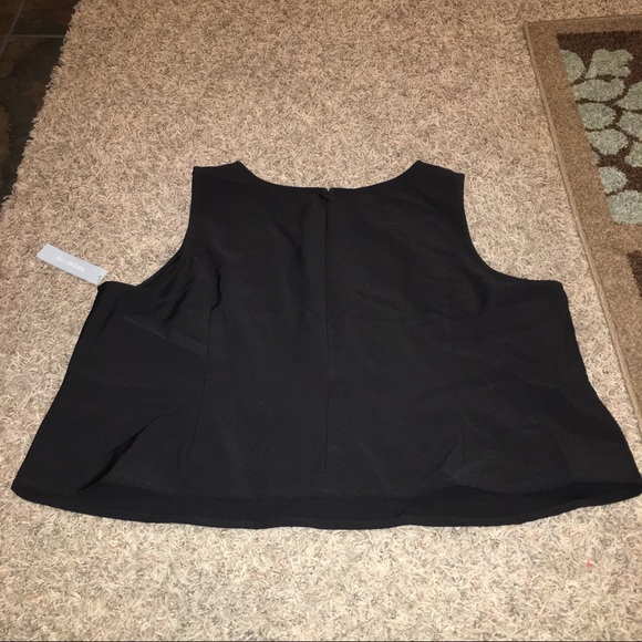 New Harper & Liv crop top blouse size 3X! - Picture 4 of 4