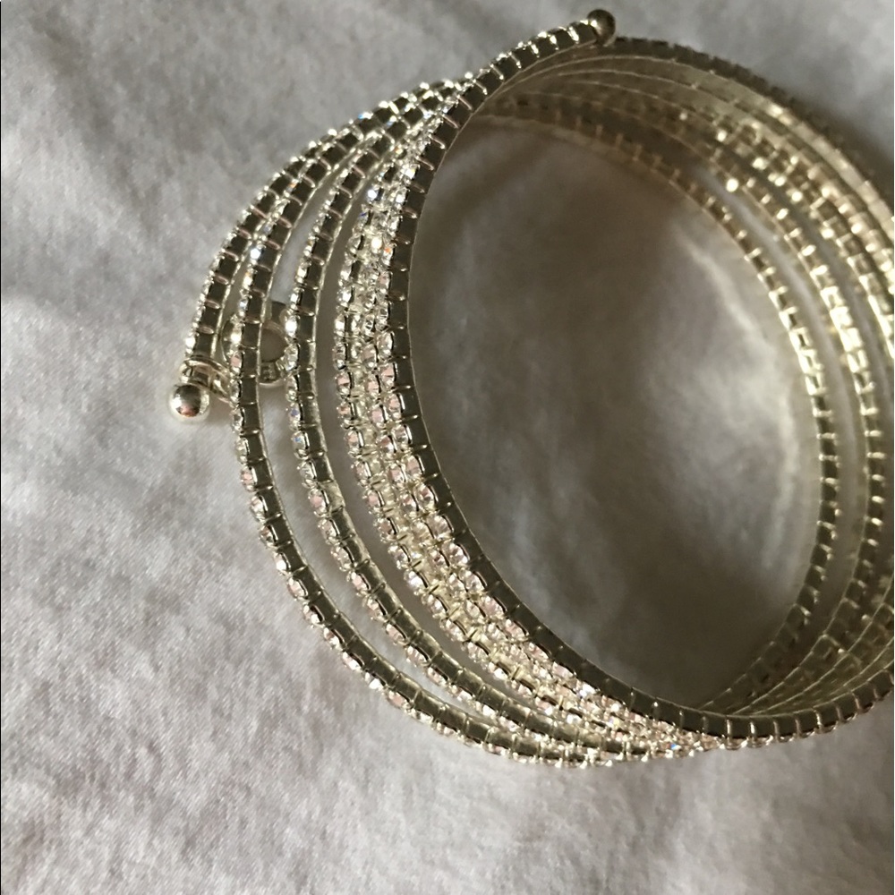 Spiral ANNE KLEIN bracelets