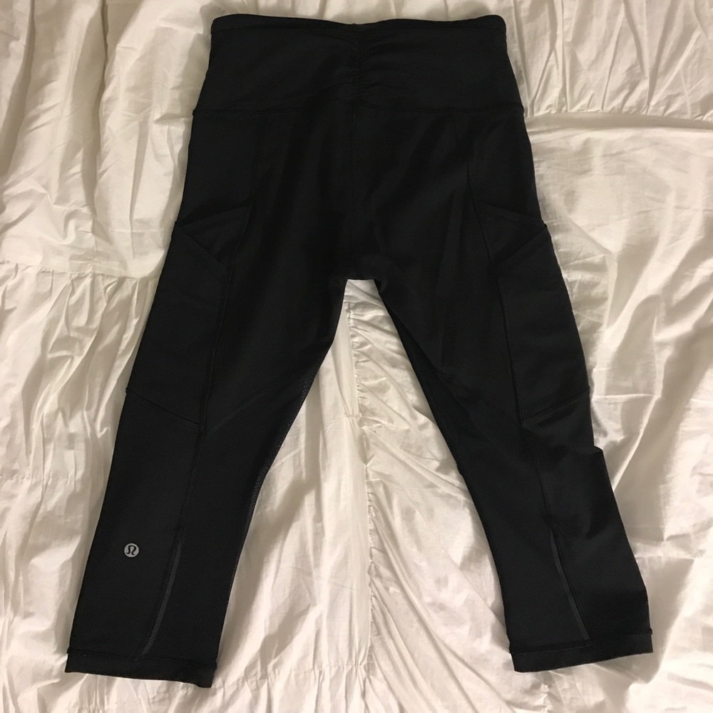 Lululemon Crop Mesh Tech Leggings