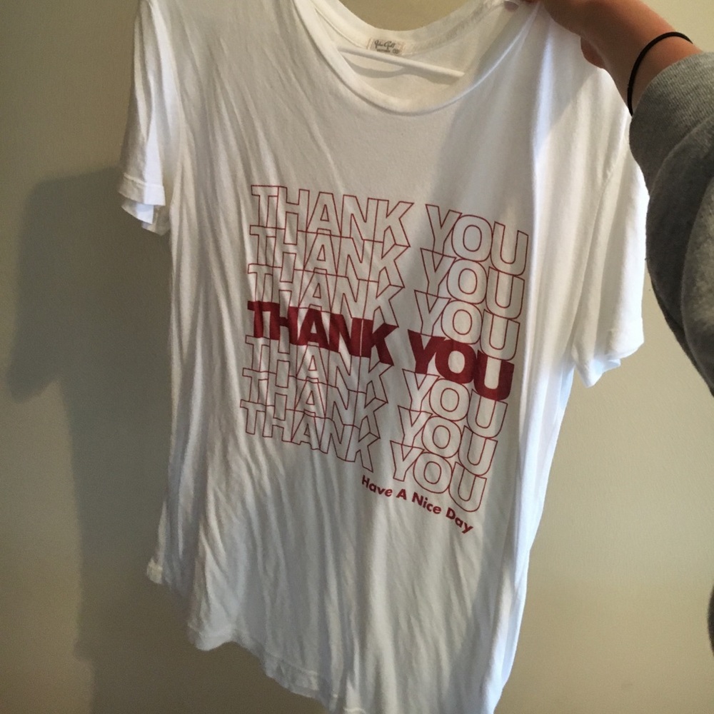 BRANDY MELVILLE T SHIRT