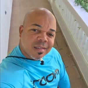 Meet your Posher, Roberto