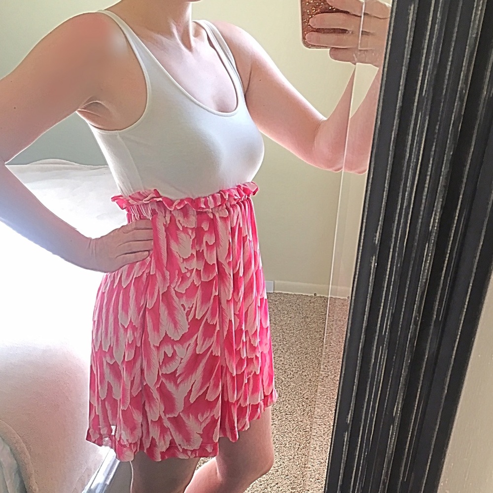 Fabulous condition pink t-shirt top MinkPink dress
