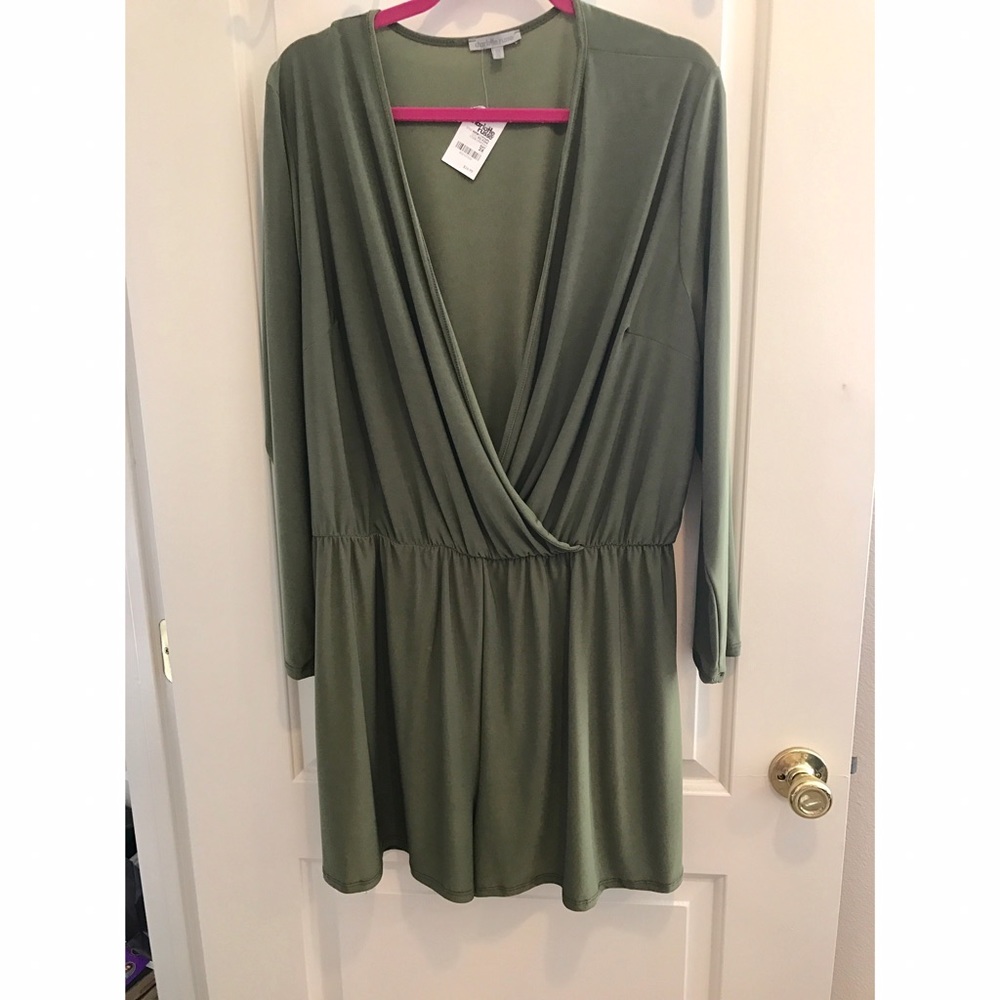Moss green long-sleeved dressy romper NWT