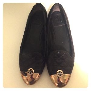 EUC Tory Burch Black & Gold Quilted Loafers Sz 6