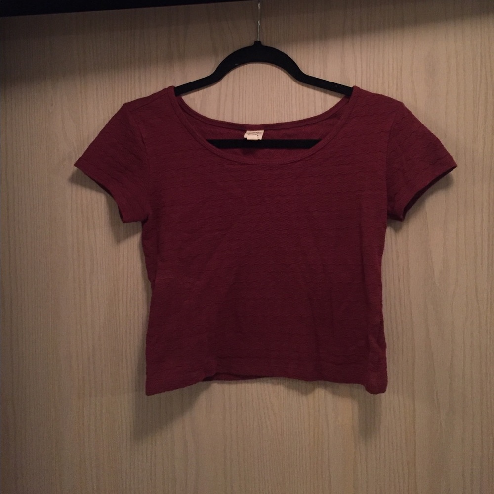 Loose Urban Outfitters Crop