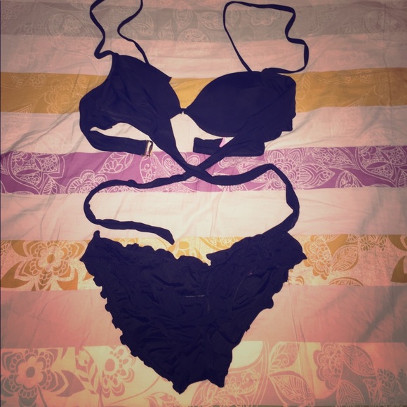 Victoria's Secret Bikini - Picture 1 of 1