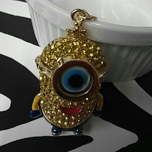 Minion Crystal. keychain/keyring