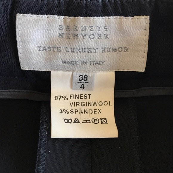 Barneys  New York - Picture 4 of 5