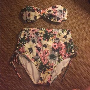 High-waisted Floral Bathing Suit