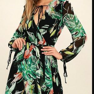 Adelyn Rae Palm Floral Dress