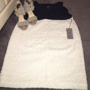 A cute pencil skirt never warn!!!