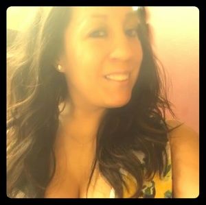 Meet your Posher, Crystal