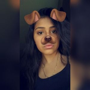 Meet your Posher, Vanessa