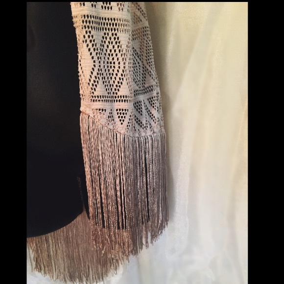 Eyeshadow Summer Vest💄Size Small~Knitted & Shag - Picture 3 of 4