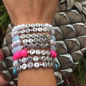 Custom made stretchy bracelet sets