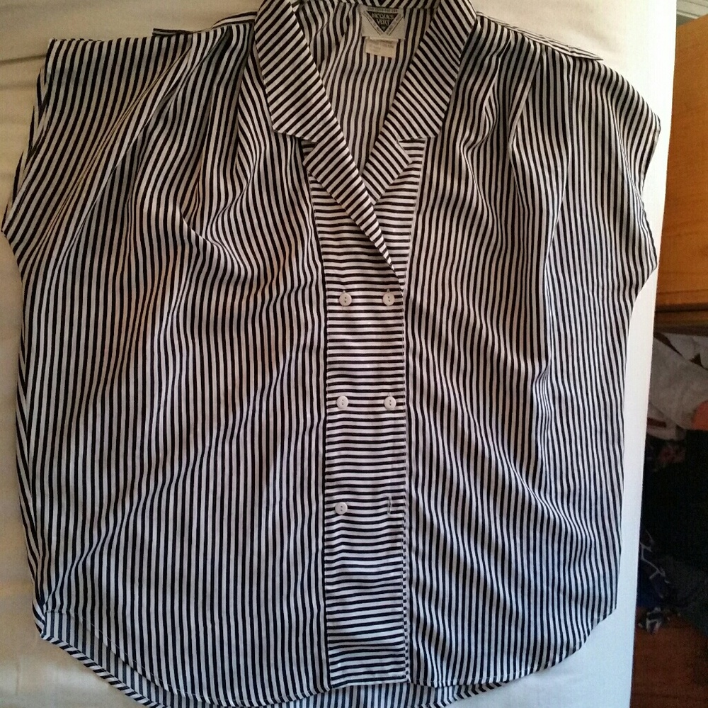 Vintage black & white striped Jacques Vert blouse