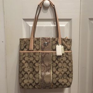 Coach small tote
