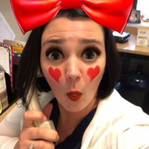 Meet your Posher, Hilary