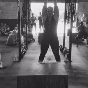 Meet your Posher, Kendra