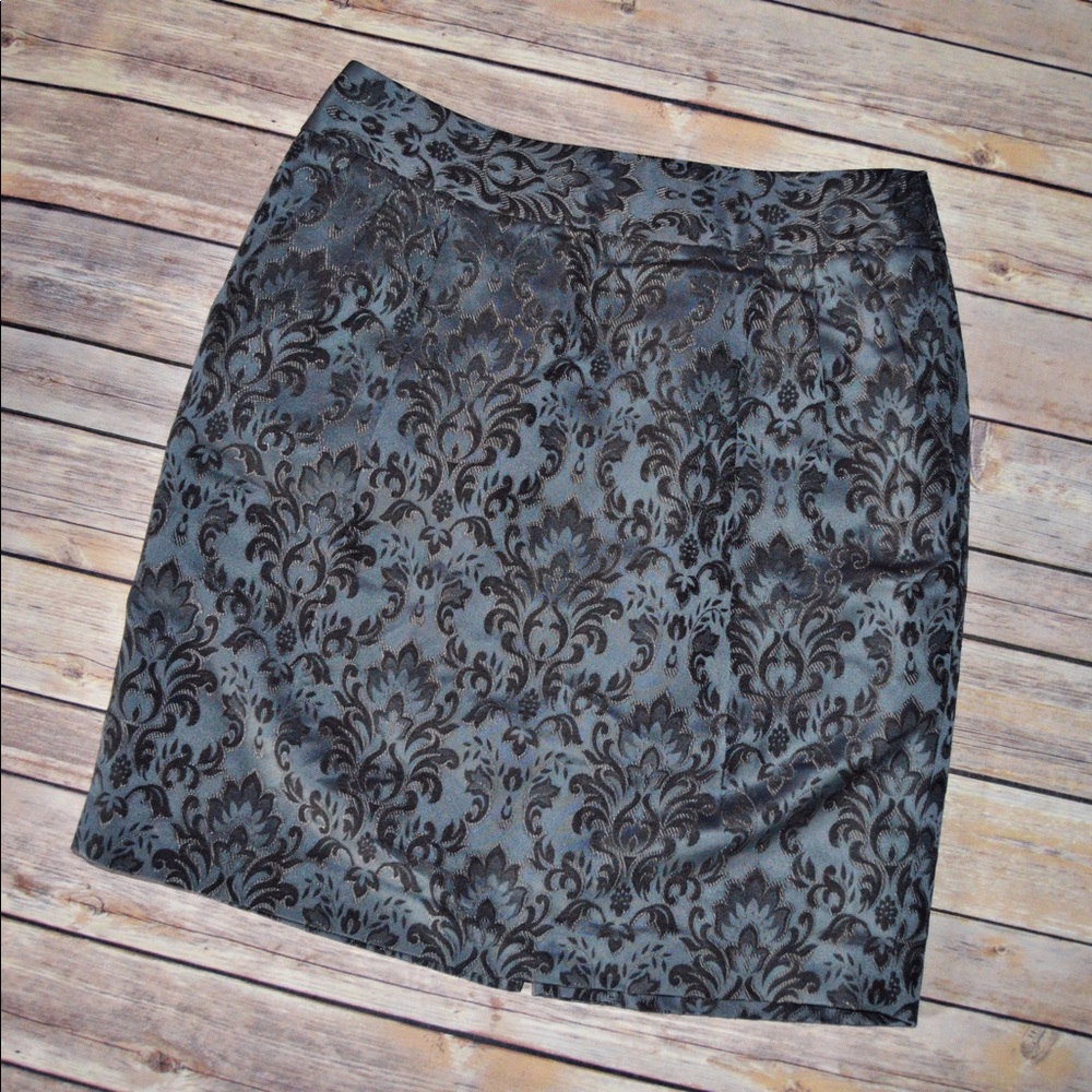Ann Taylor Floral Gray Dressy Skirt