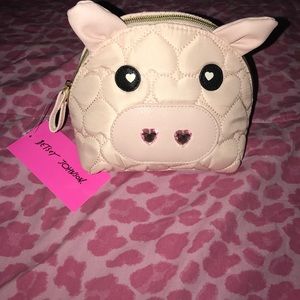 Bestsey Johnson piggy cosmetic bag