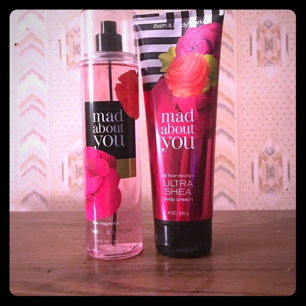 Bath & Body Signature Collection