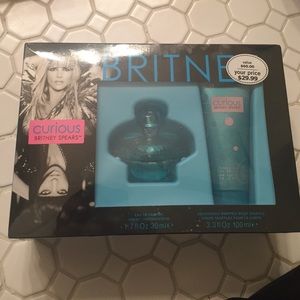 Britney curios perfume