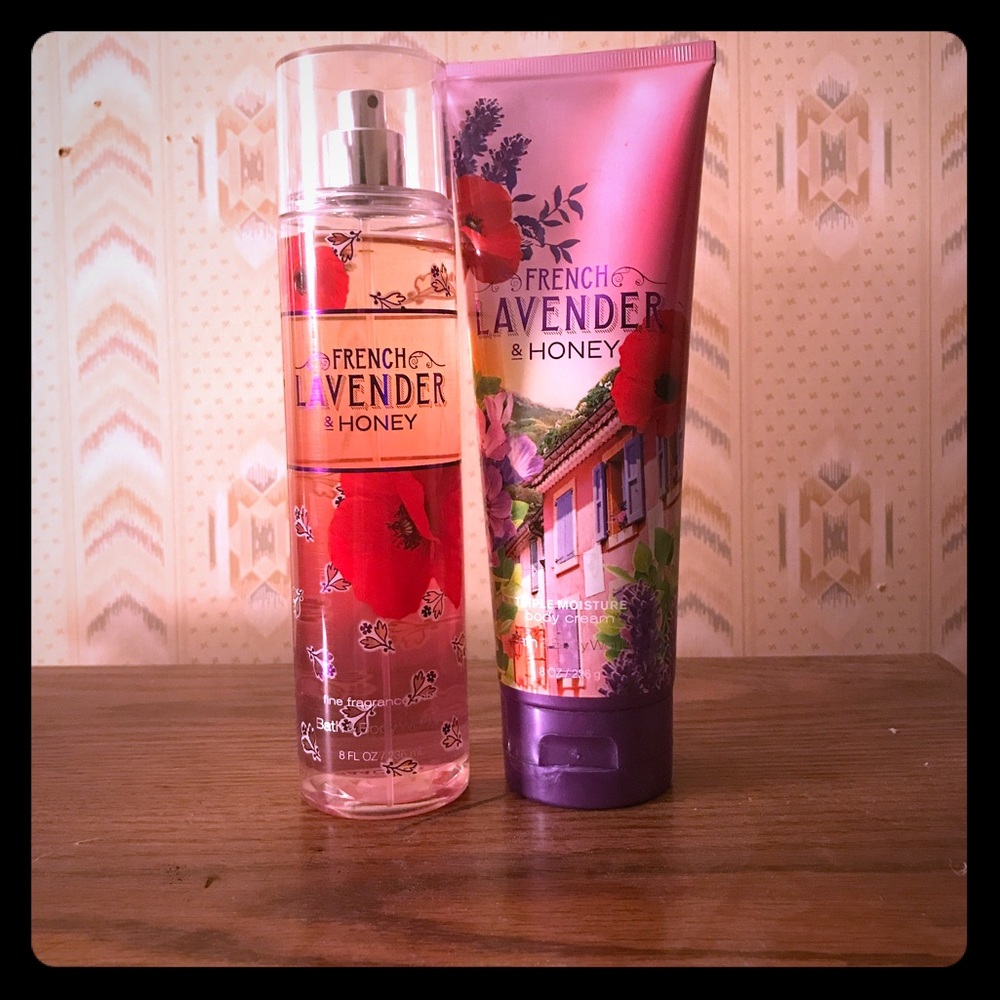 Bath & Body signature collection