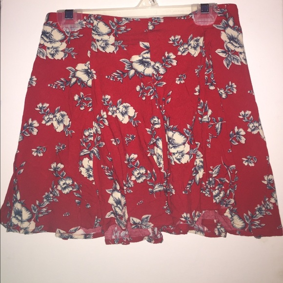 Floral skirt - Picture 2 of 2
