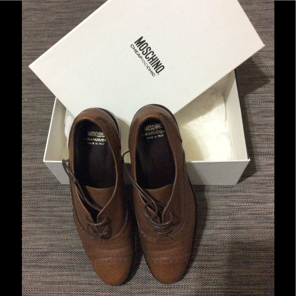 MOSCHINO Oxford brown shoes size 6 36